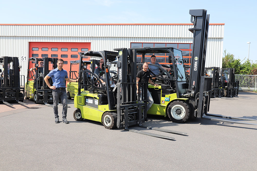 Ausgefeilte Tür- und Torlogistik