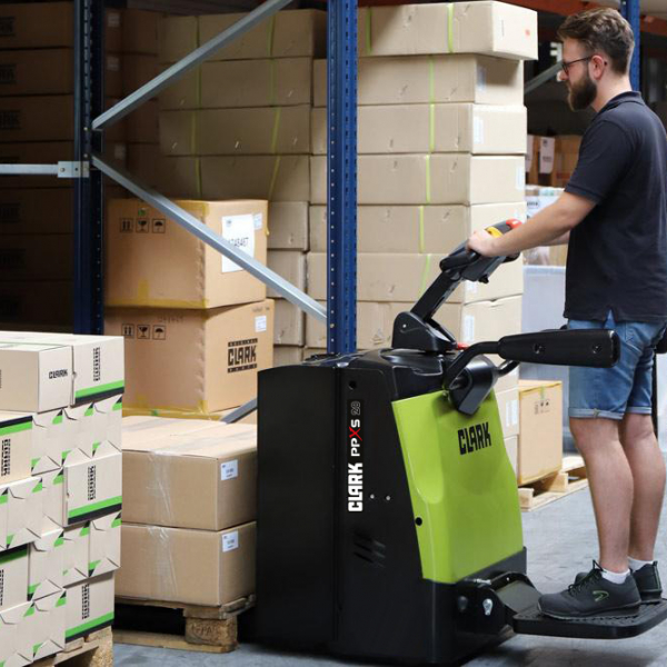 CLARK electric low lift pallet truck PPXS20 2000 kg with lithium-ion battery CLARK electric low lift pallet truck PPXS20 2000 kg with lithium-ion battery