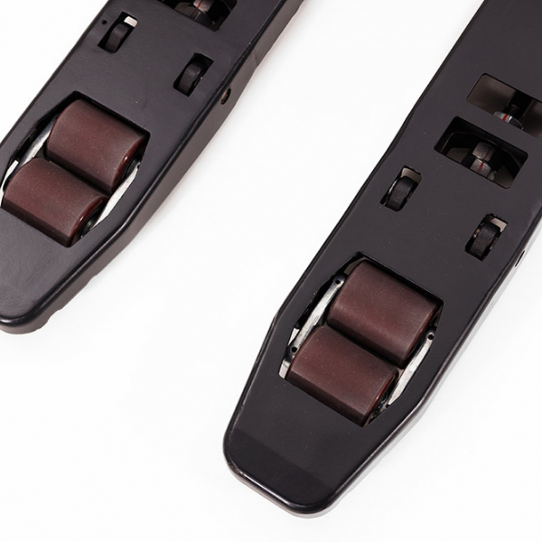 CLARK Elektrischer Niederhubwagen WEP20 2000 kg mit Lithium-Ionen Batterie CLARK Elektrischer Niederhubwagen WEP20 2000 kg mit Lithium-Ionen Batterie