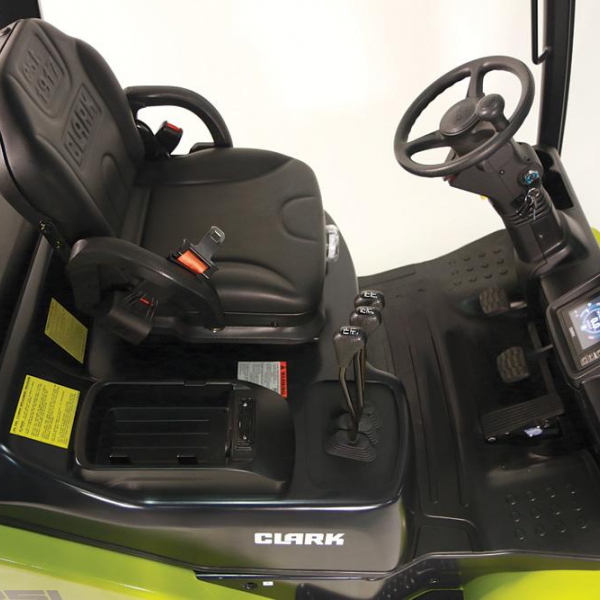 CLARK forklift truck with diesel or LPG drive S20-35 CLARK forklift truck with diesel or LPG drive S20-35